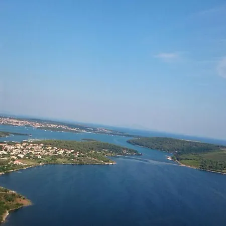 House Ive With Jacuzzi, Pool, Playground And Bbq In An Olive Grove With A Beach, - Istria Pomer