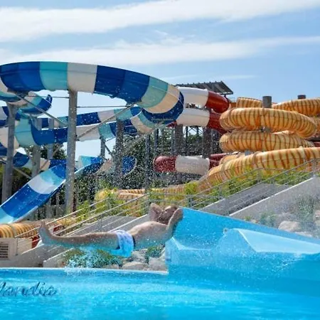 House Ive With Jacuzzi, Pool, Playground And Bbq In An Olive Grove With A Beach, - Istria Ferienhaus